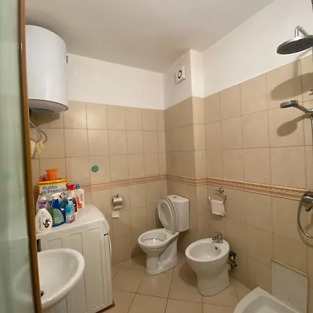 Apartament Me Qera Ne Golem Appartamento Durrës